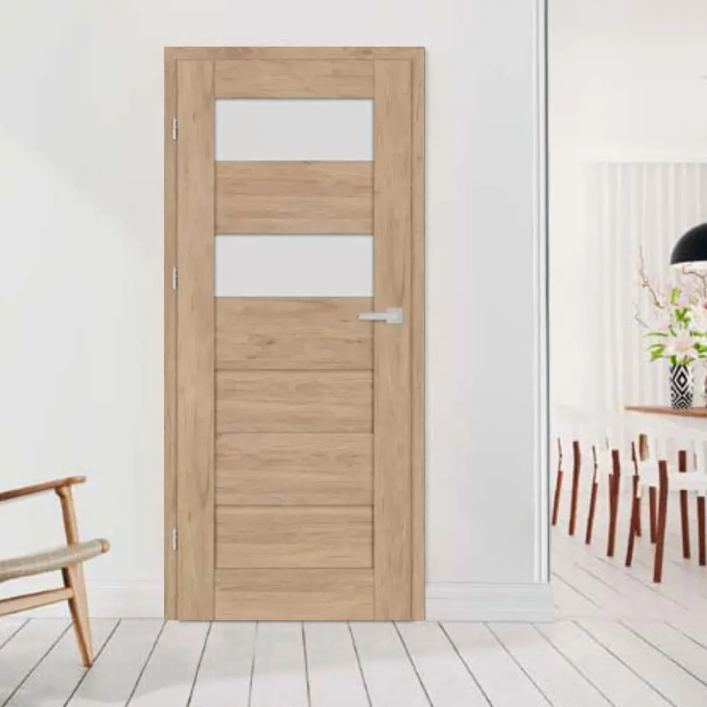 debecja 3 Debecja vidaus durys – elegantiškas ir praktiškas pasirinkimas. Kokybiška konstrukcija, modernus dizainas ir atspari ekodanga užtikrina ilgaamžiškumą bei lengvą priežiūrą. Puikiai tinka įvairiems interjero stiliams.